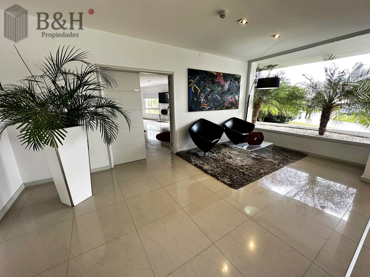 Apartamento ID.7685 - Exclusivo Penthouse con parrillero propio!!!