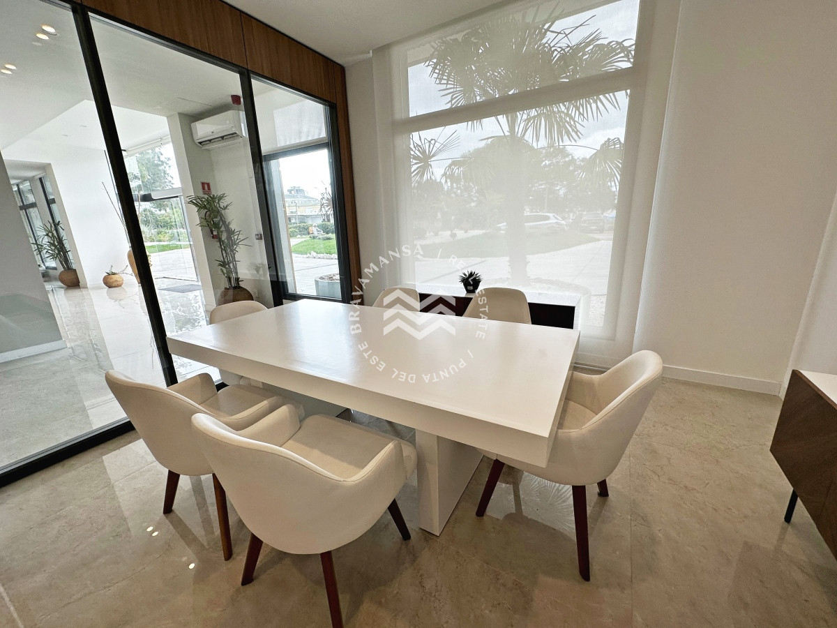 Apartamento ID.981 - Monoambiente en alquiler en View Punta del Este
