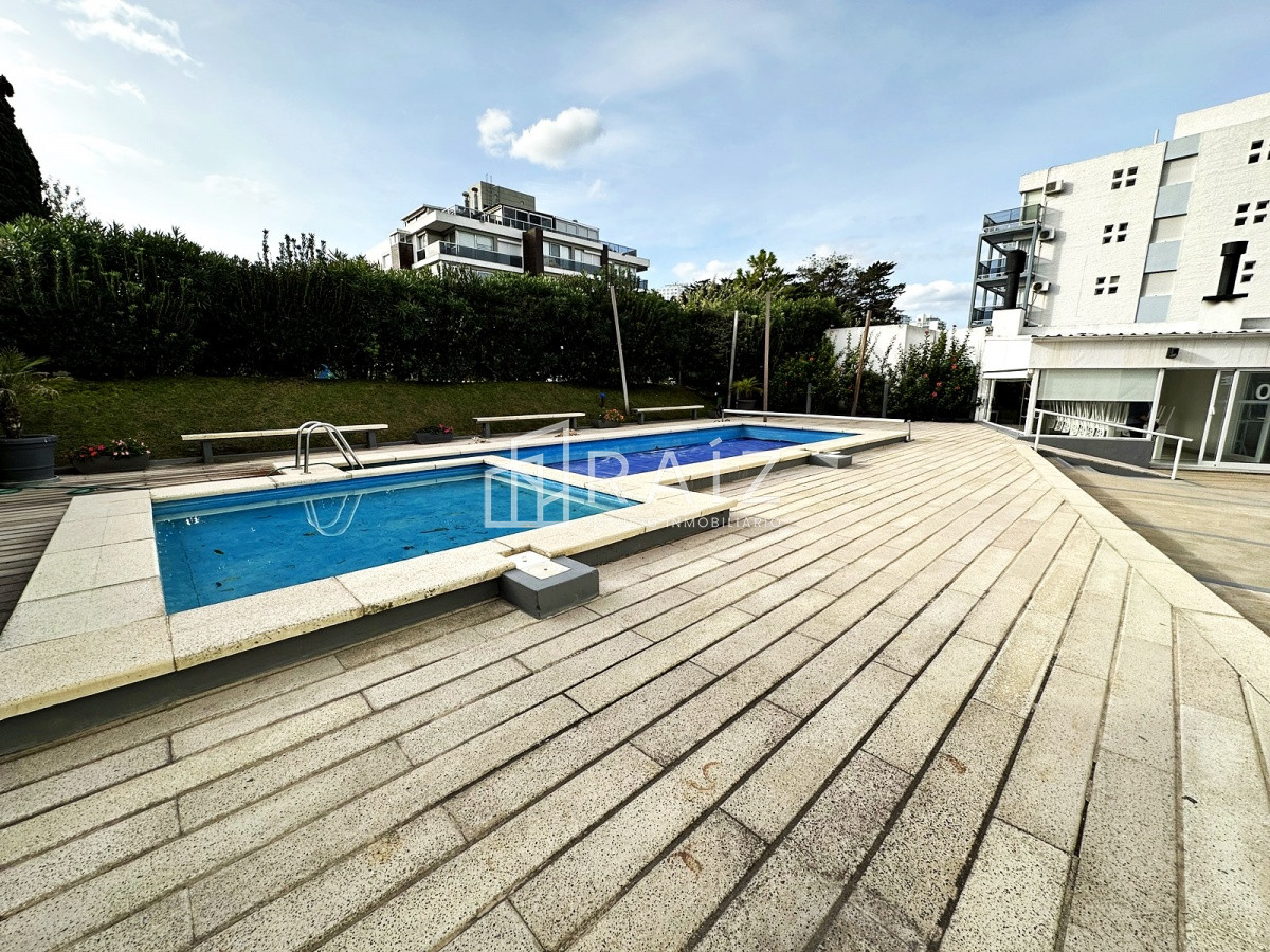 Apartamento ID.12101 - VENTA APARTAMENTO PENTHOUSE 3 DORMITORIOS AIDY GRILL