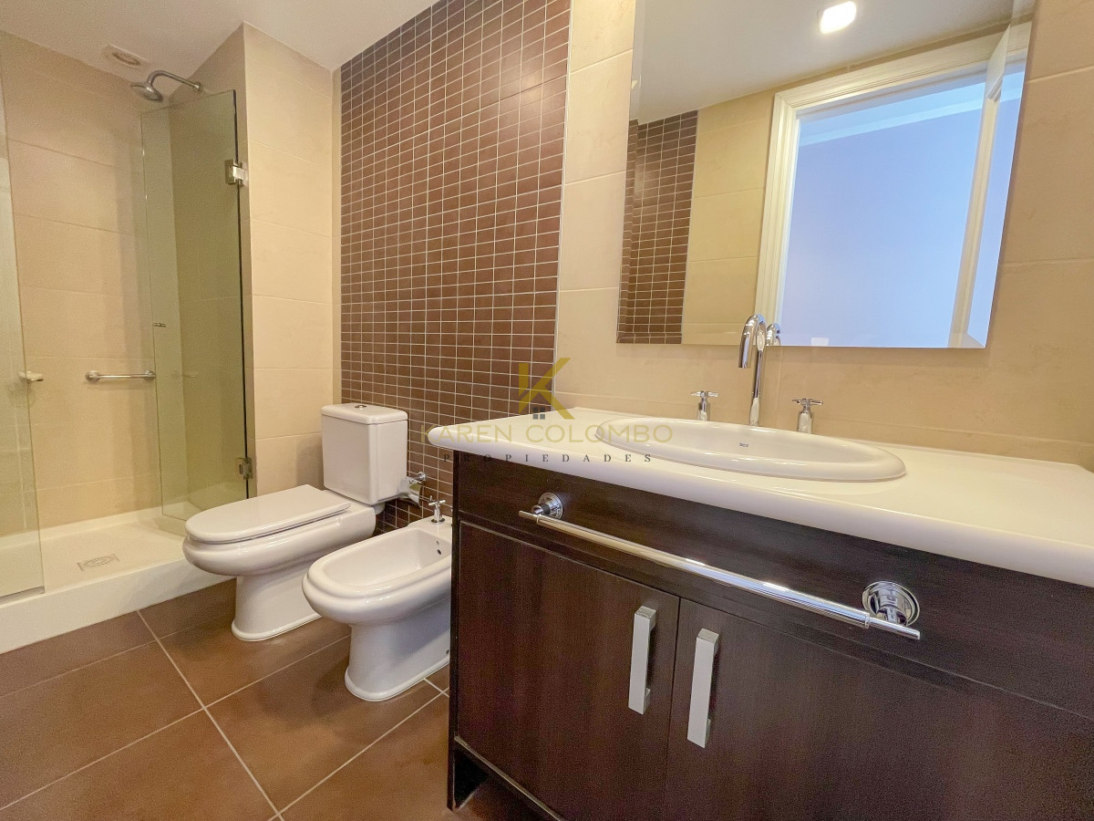 Apartamento ID.21096502 - Exclusivo departamento en alquiler de verano en Imperiale