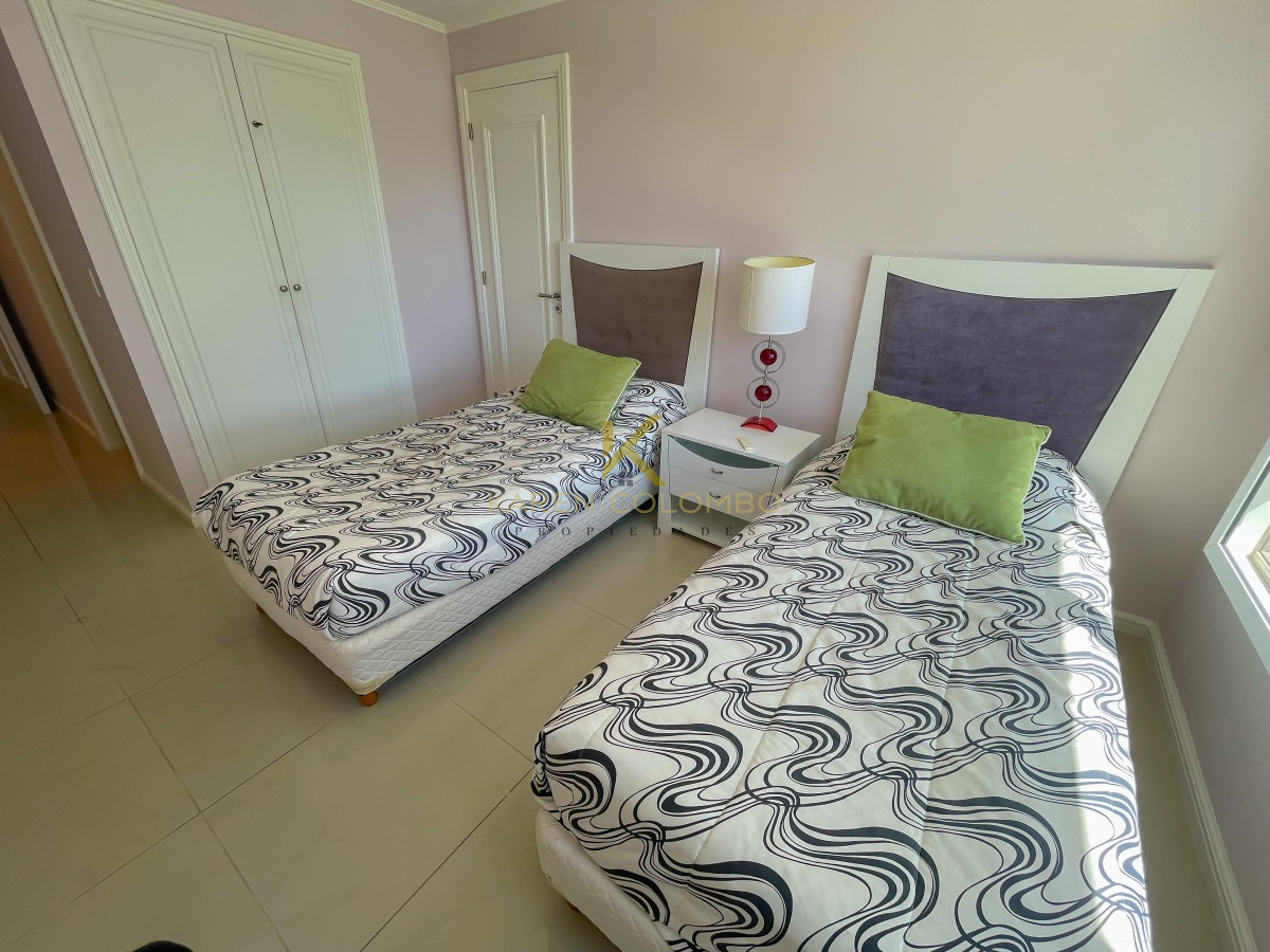 Apartamento ID.21096502 - Exclusivo departamento en alquiler de verano en Imperiale