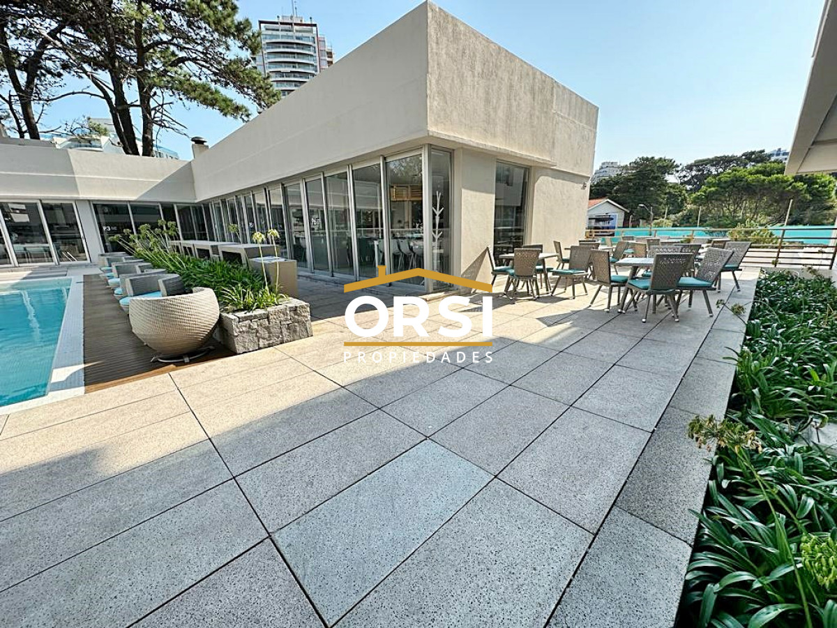 Apartamento ID.257 - Wind Tower Punta del Este - Exclusivo apartamento en piso alto en venta