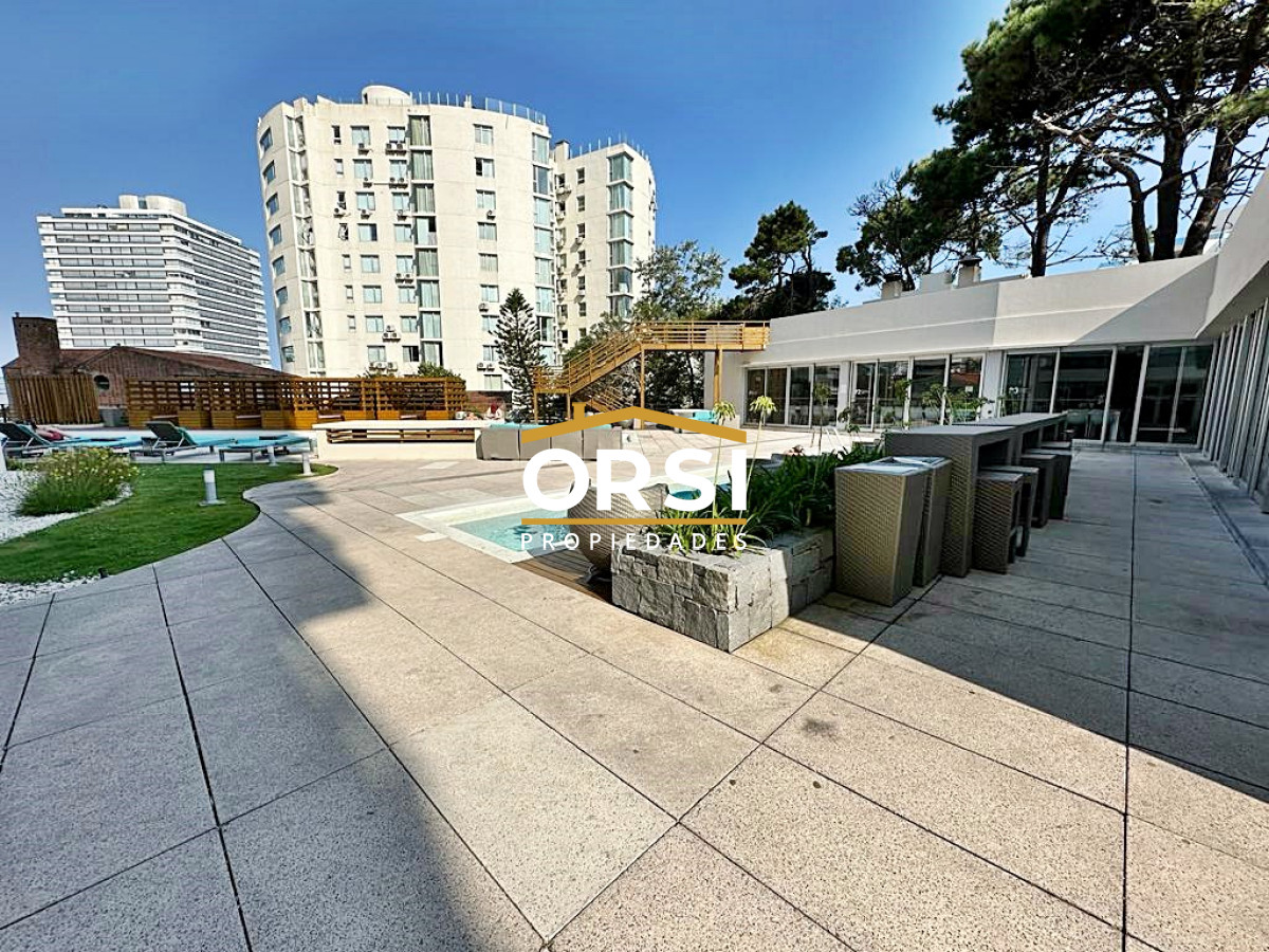 Apartamento ID.257 - Wind Tower Punta del Este - Exclusivo apartamento en piso alto en venta