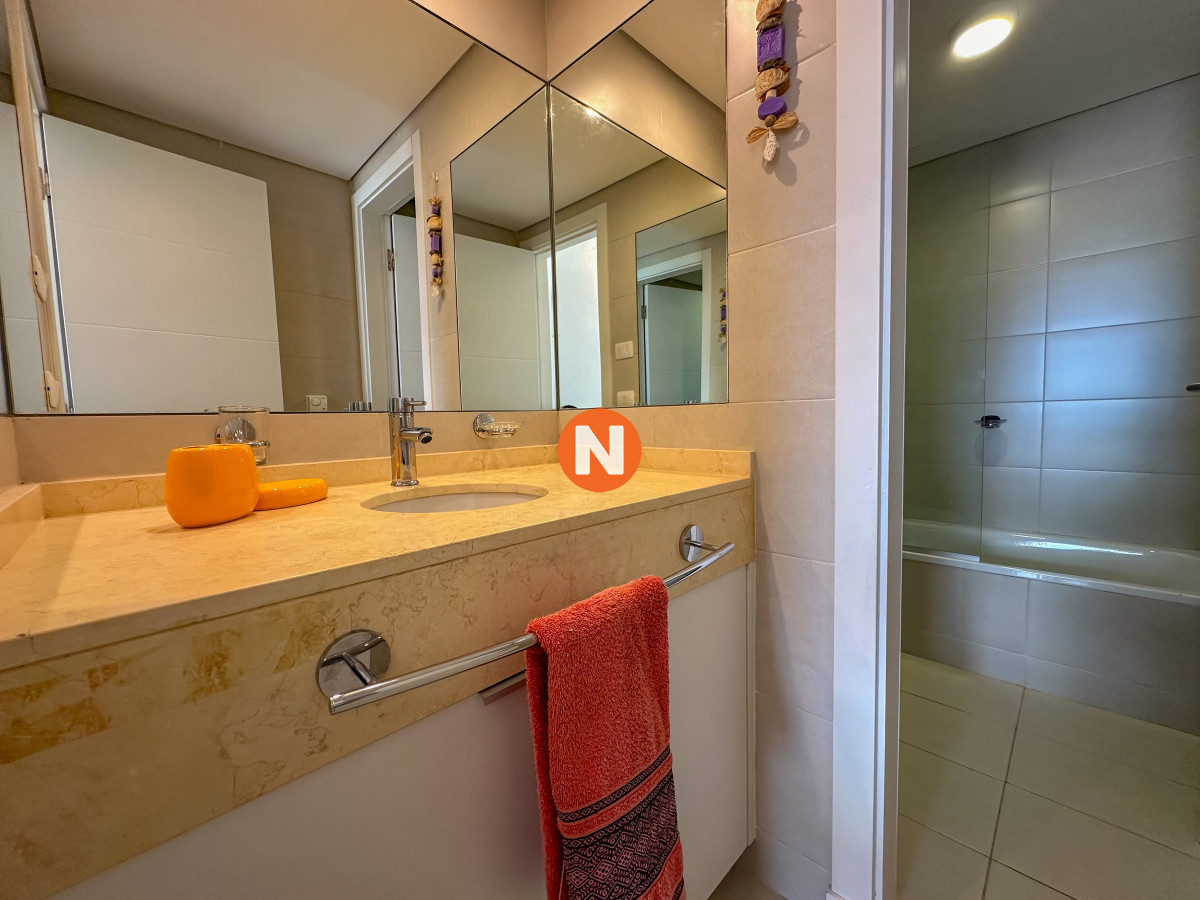 Apartamento Ref.223156 - Wind Tower Punta del Este - Exclusivo apartamento en piso alto en venta