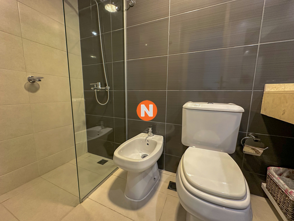 Apartamento Ref.223156 - Wind Tower Punta del Este - Exclusivo apartamento en piso alto en venta