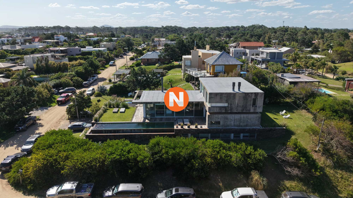 Casa Ref.226009 - Punta del Este, casa frente al mar - Tio Tom