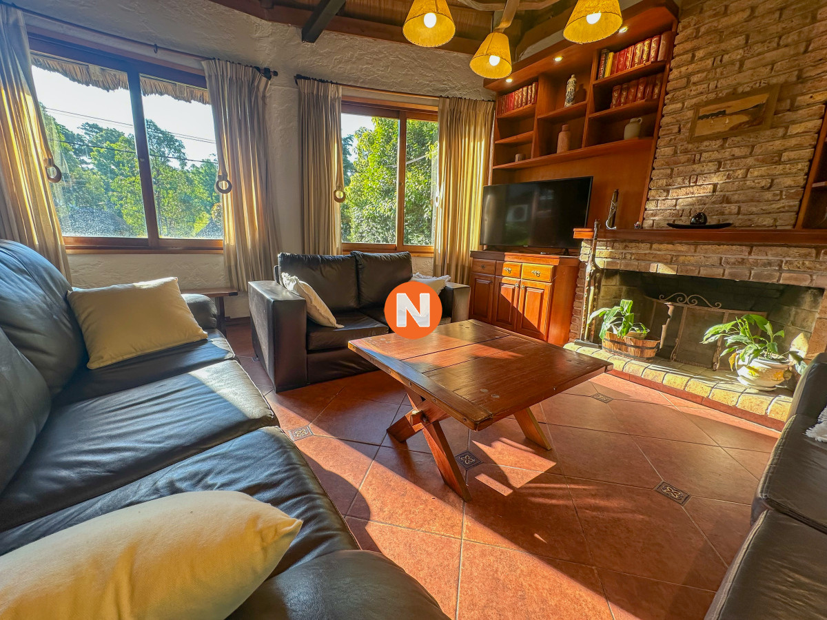 Casa Ref.223158 - Casa en venta en Pinares para disfrutar todo el año