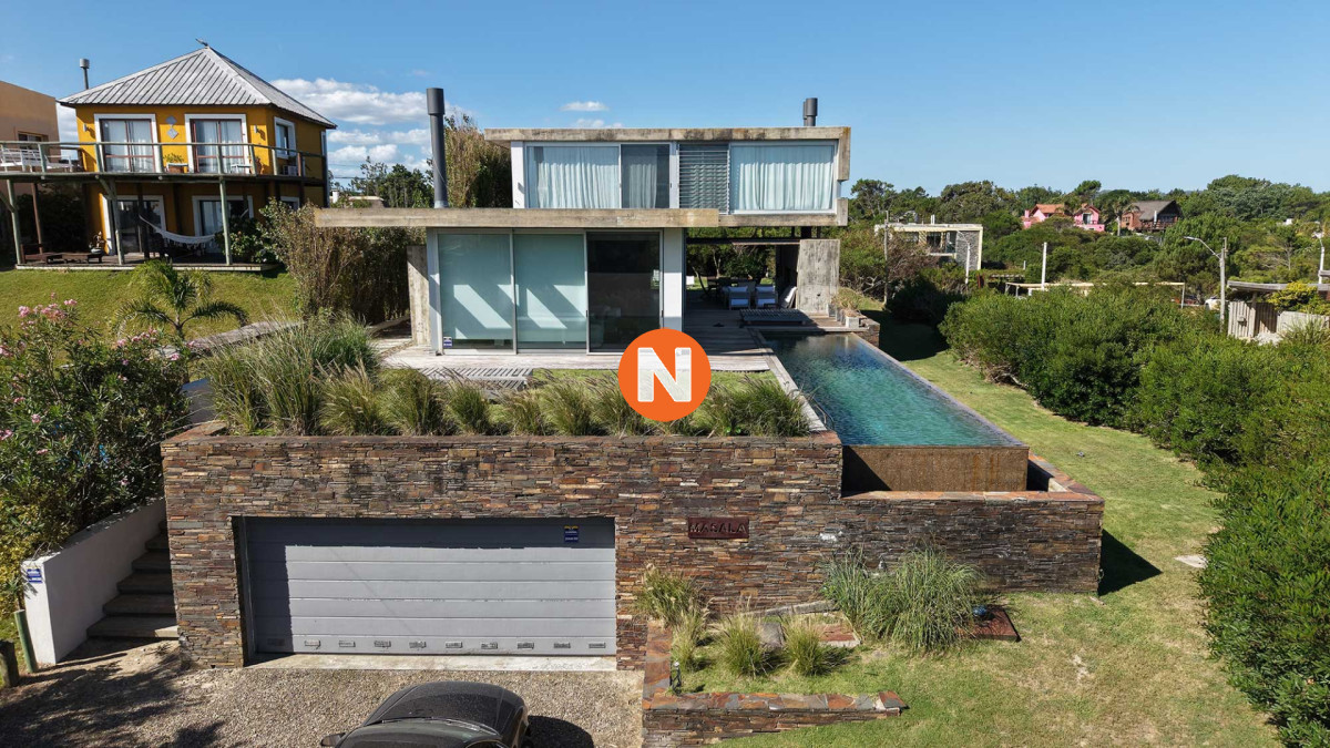 Casa Ref.226009 - Punta del Este, casa frente al mar - Tio Tom