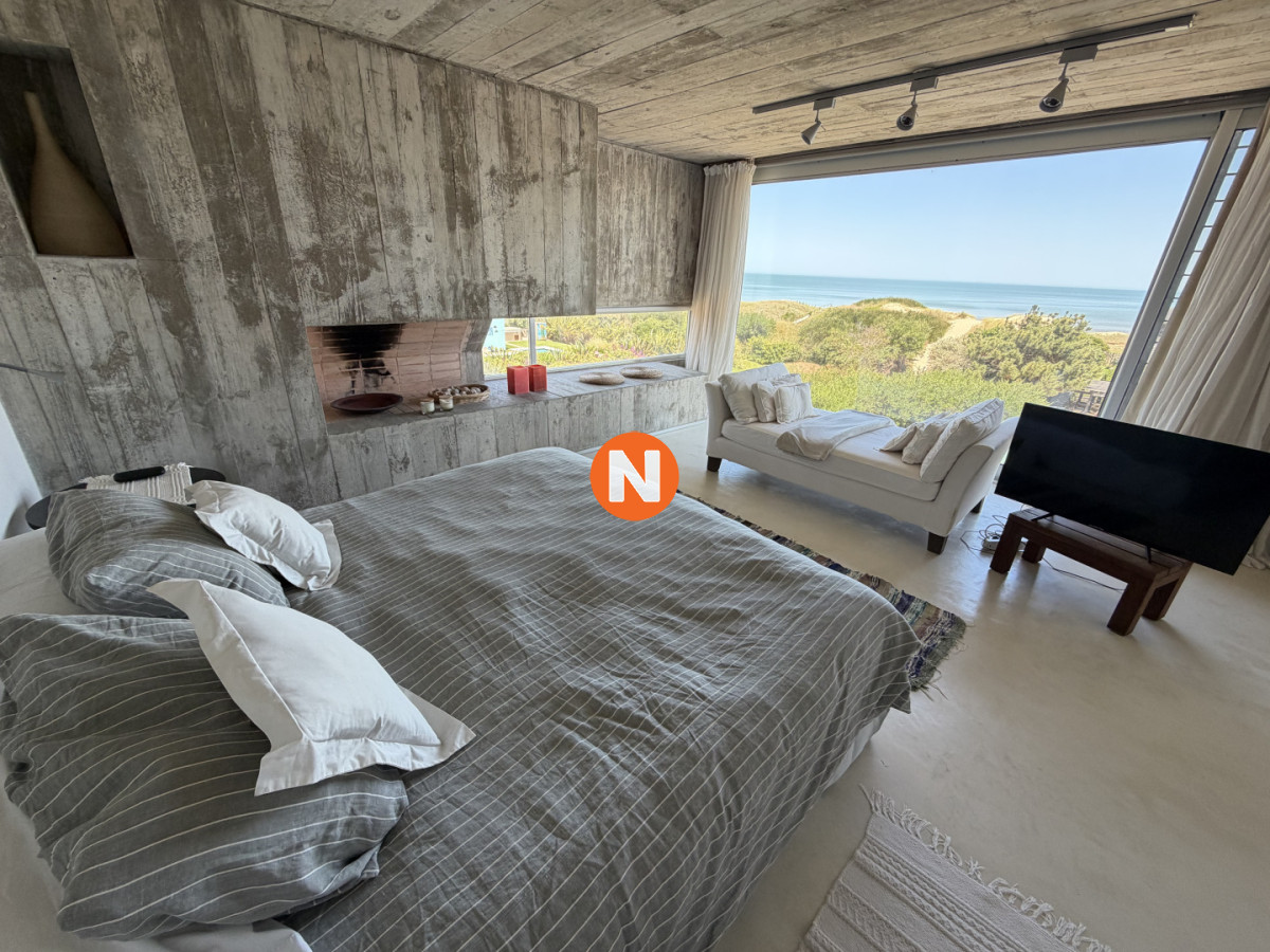 Casa Ref.226009 - Punta del Este, casa frente al mar - Tio Tom