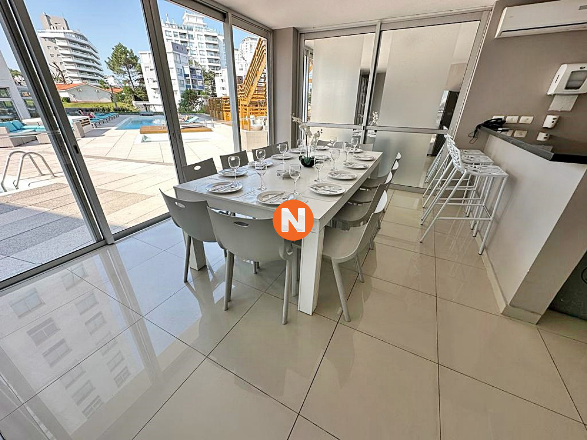 Apartamento Ref.223156 - Wind Tower Punta del Este - Exclusivo apartamento en piso alto en venta