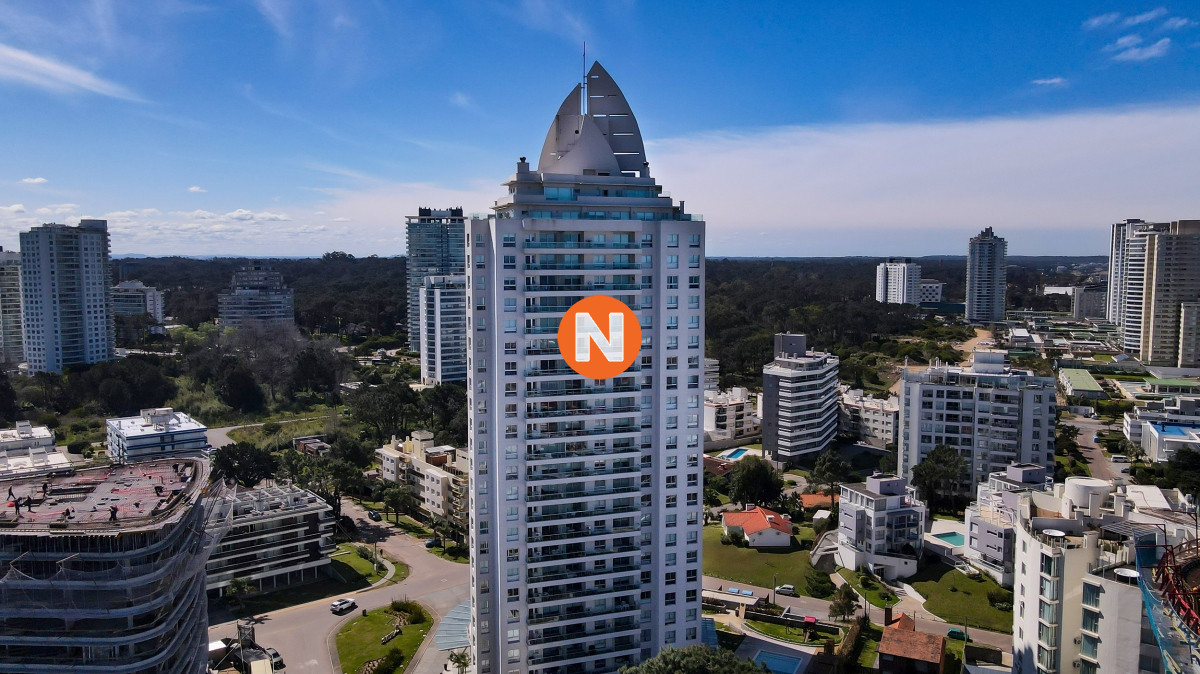 Apartamento Ref.223156 - Wind Tower Punta del Este - Exclusivo apartamento en piso alto en venta