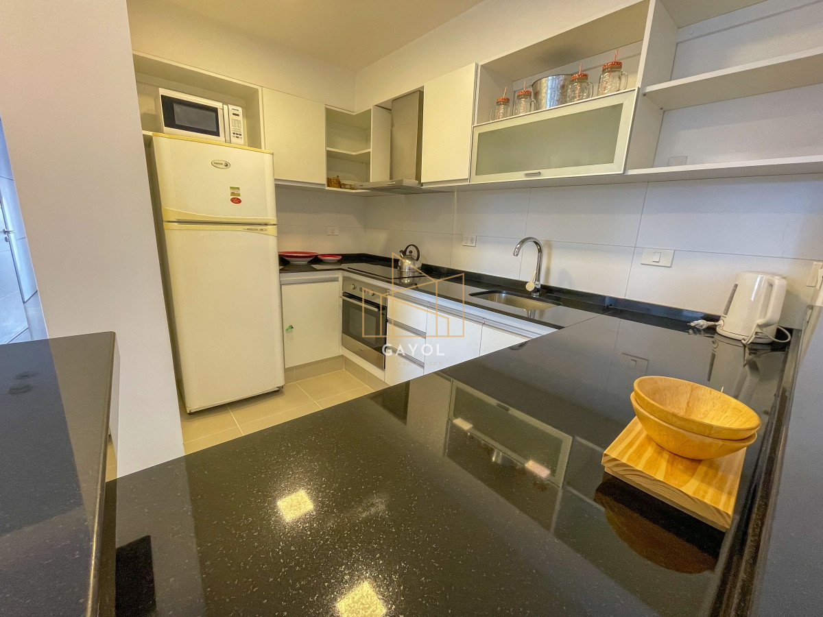 Apartamento ID.367 - Arenas del Mar II - 2 dormtiorios con 2 baños en venta 