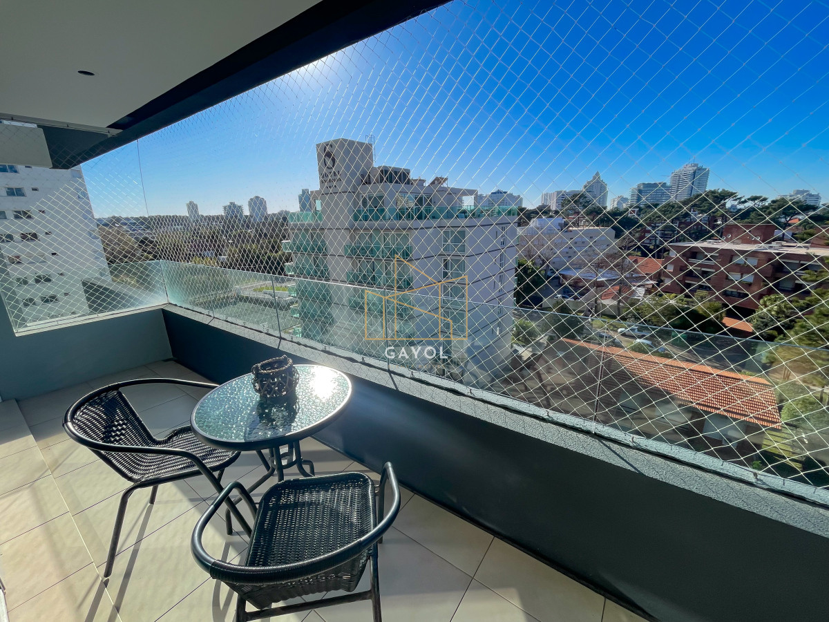 Apartamento ID.431 - Departamento en zona mansa, 3 dormitorios U$S 269.000
