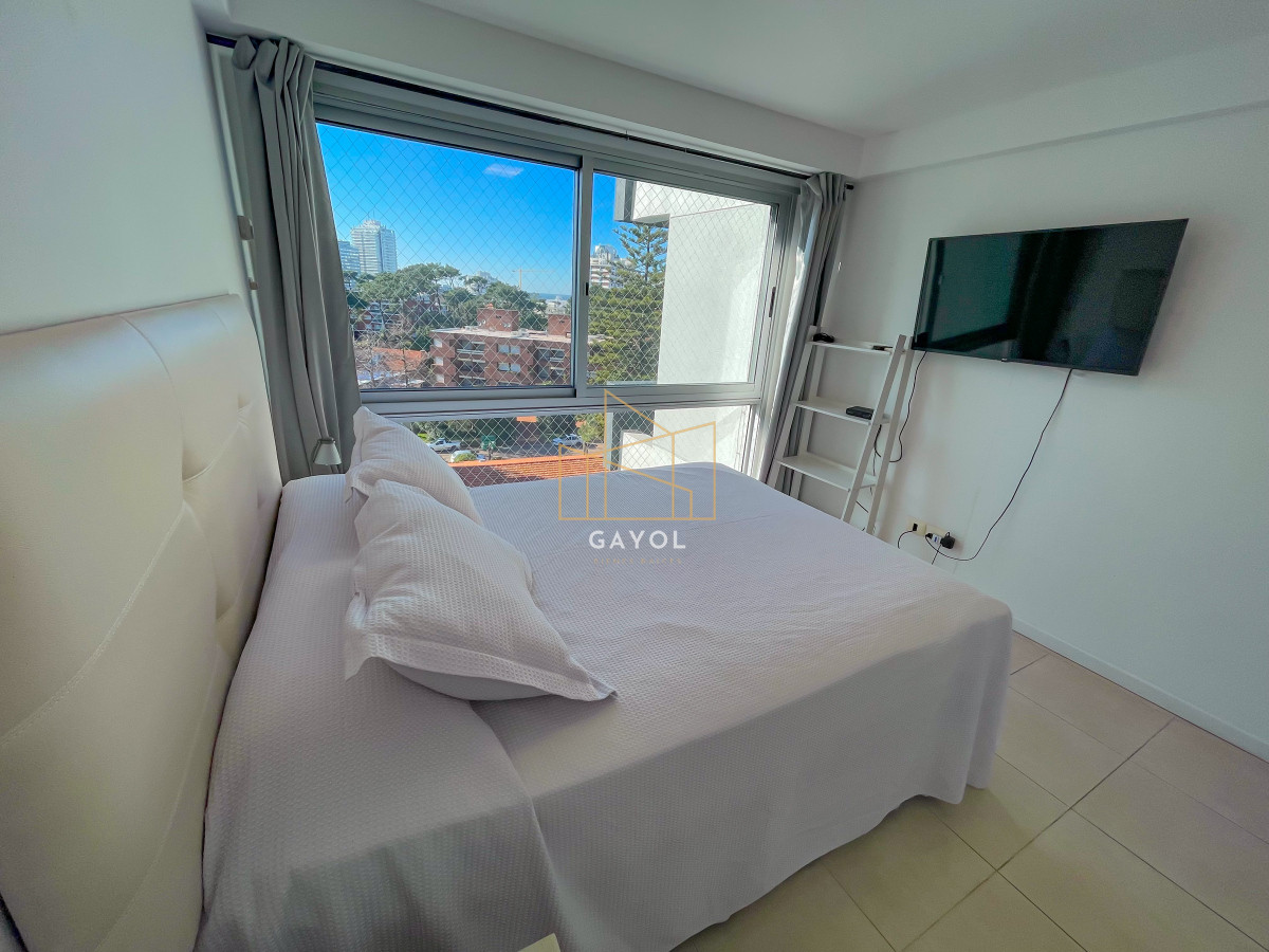 Apartamento ID.431 - Departamento en zona mansa, 3 dormitorios U$S 269.000