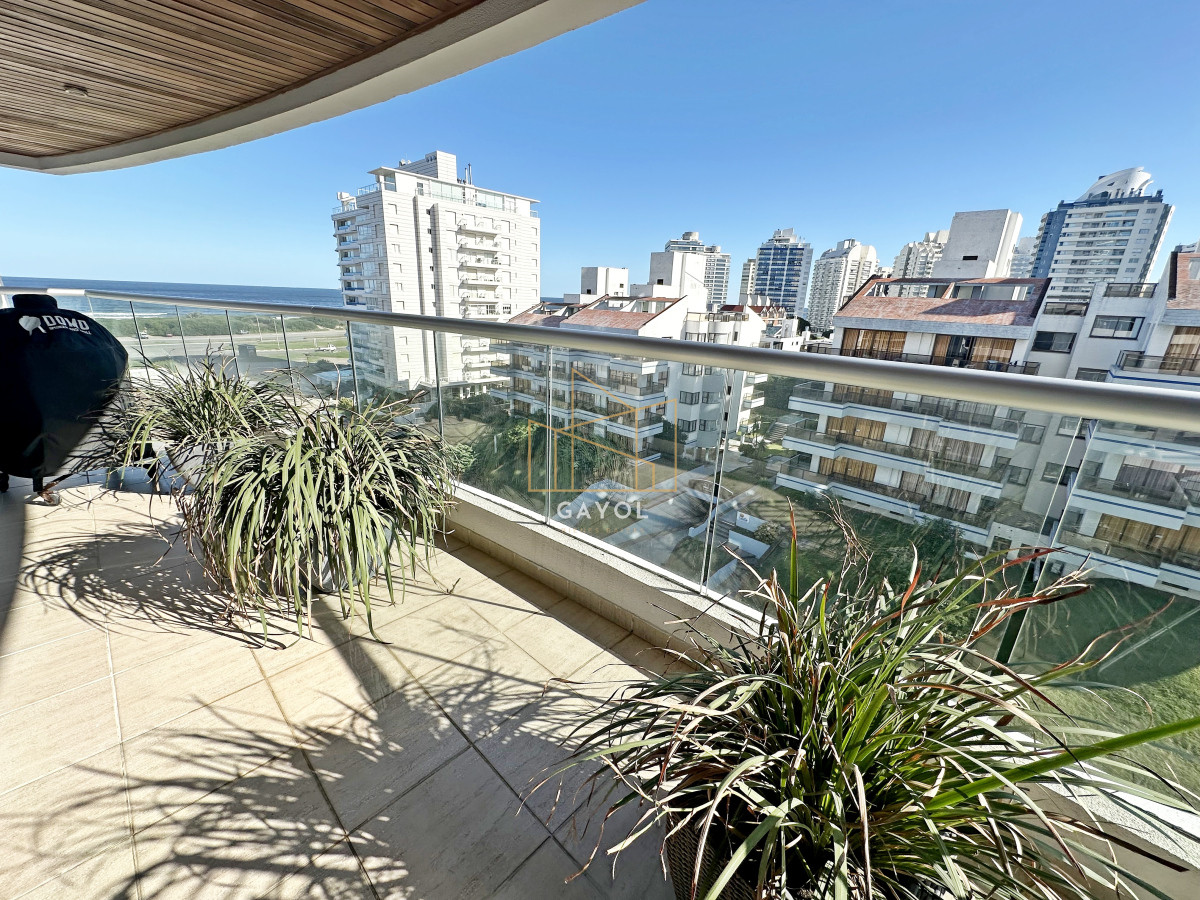Apartamento ID.619 - Departamento en excelente estado con vistas al mar