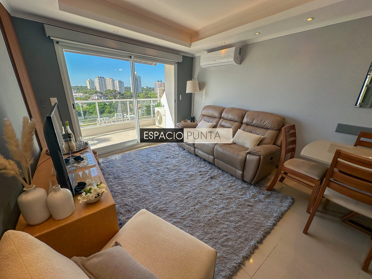 Apartamento ID.2570 - Exclusivo Penthouse con parrillero propio!!!