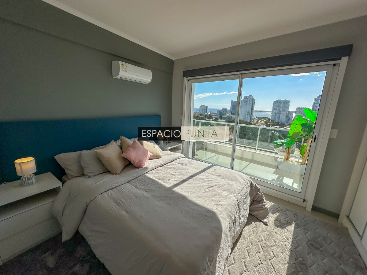 Apartamento ID.2570 - Exclusivo Penthouse con parrillero propio!!!