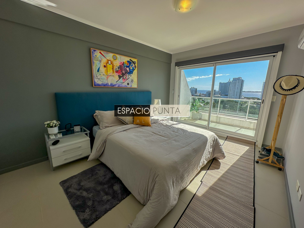 Apartamento ID.2570 - Exclusivo Penthouse con parrillero propio!!!