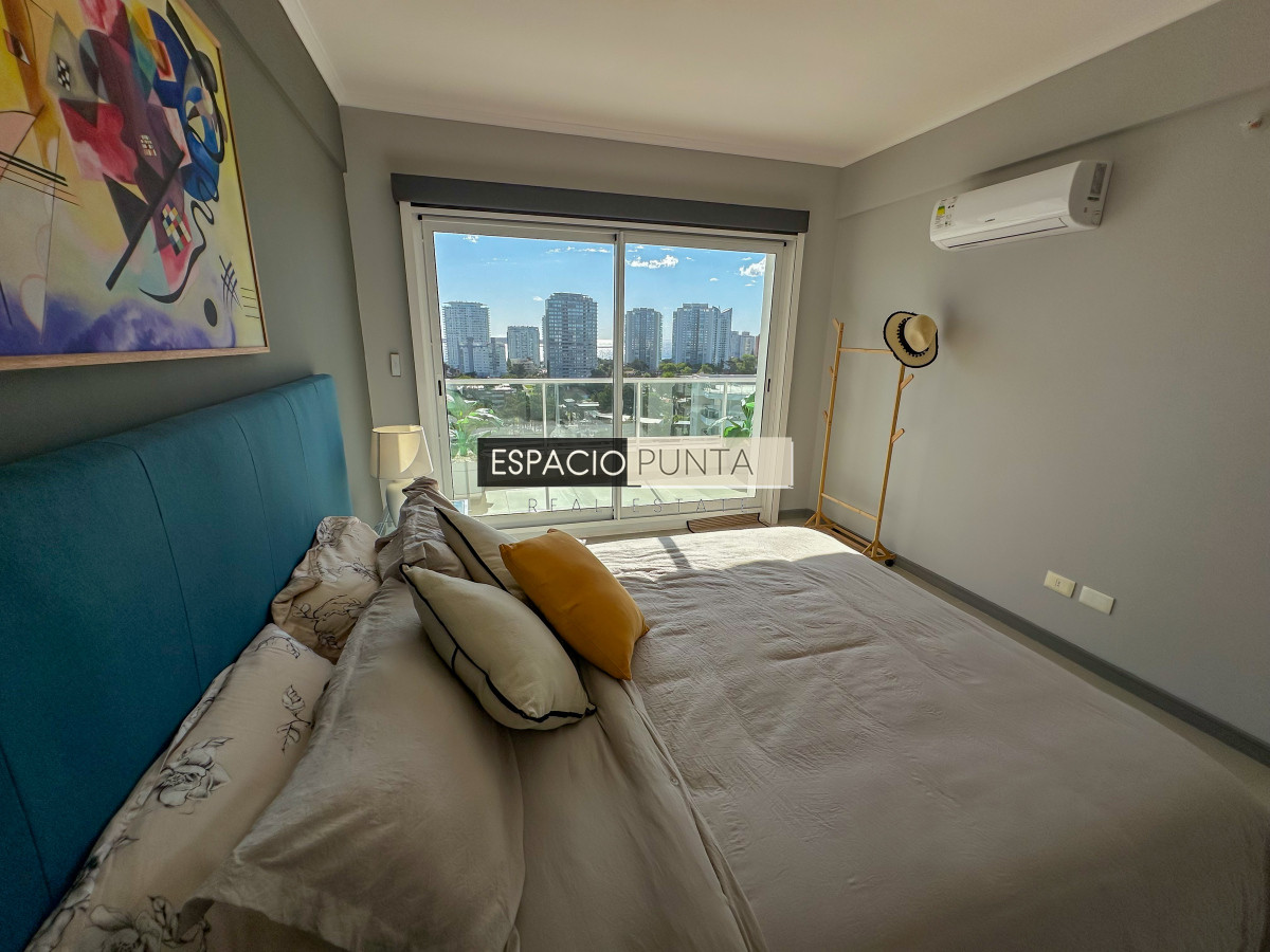 Apartamento ID.2570 - Exclusivo Penthouse con parrillero propio!!!
