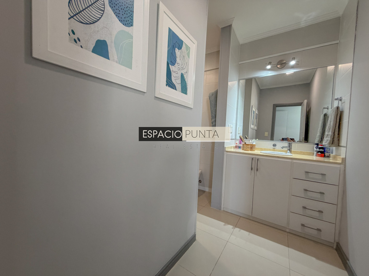 Apartamento ID.2570 - Exclusivo Penthouse con parrillero propio!!!