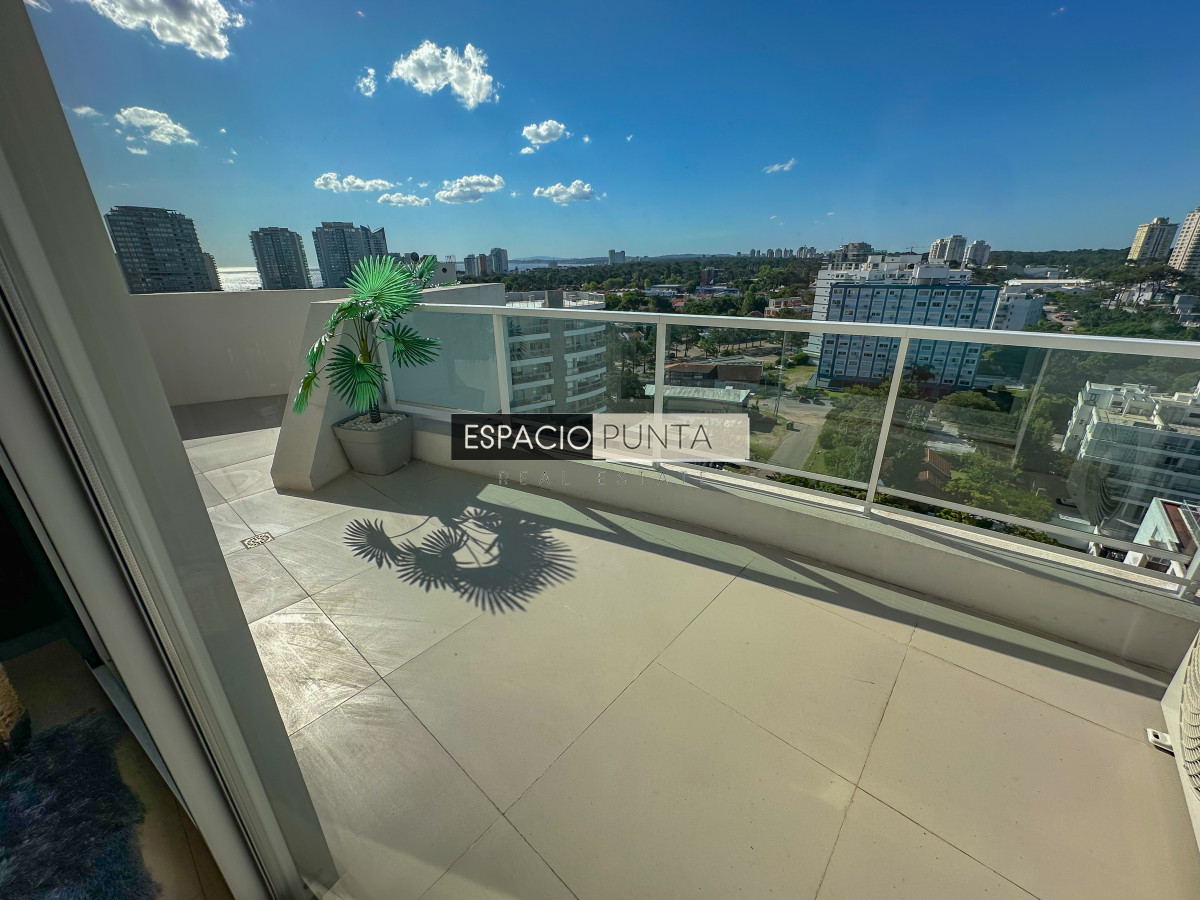 Apartamento ID.2570 - Exclusivo Penthouse con parrillero propio!!!