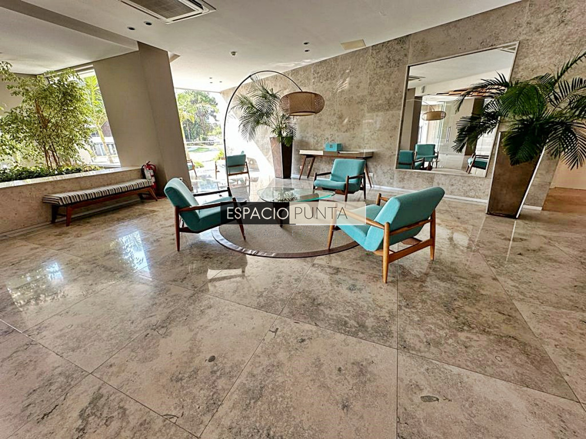 Apartamento ID.4670 - 2 dormitorios en venta Wind Tower
