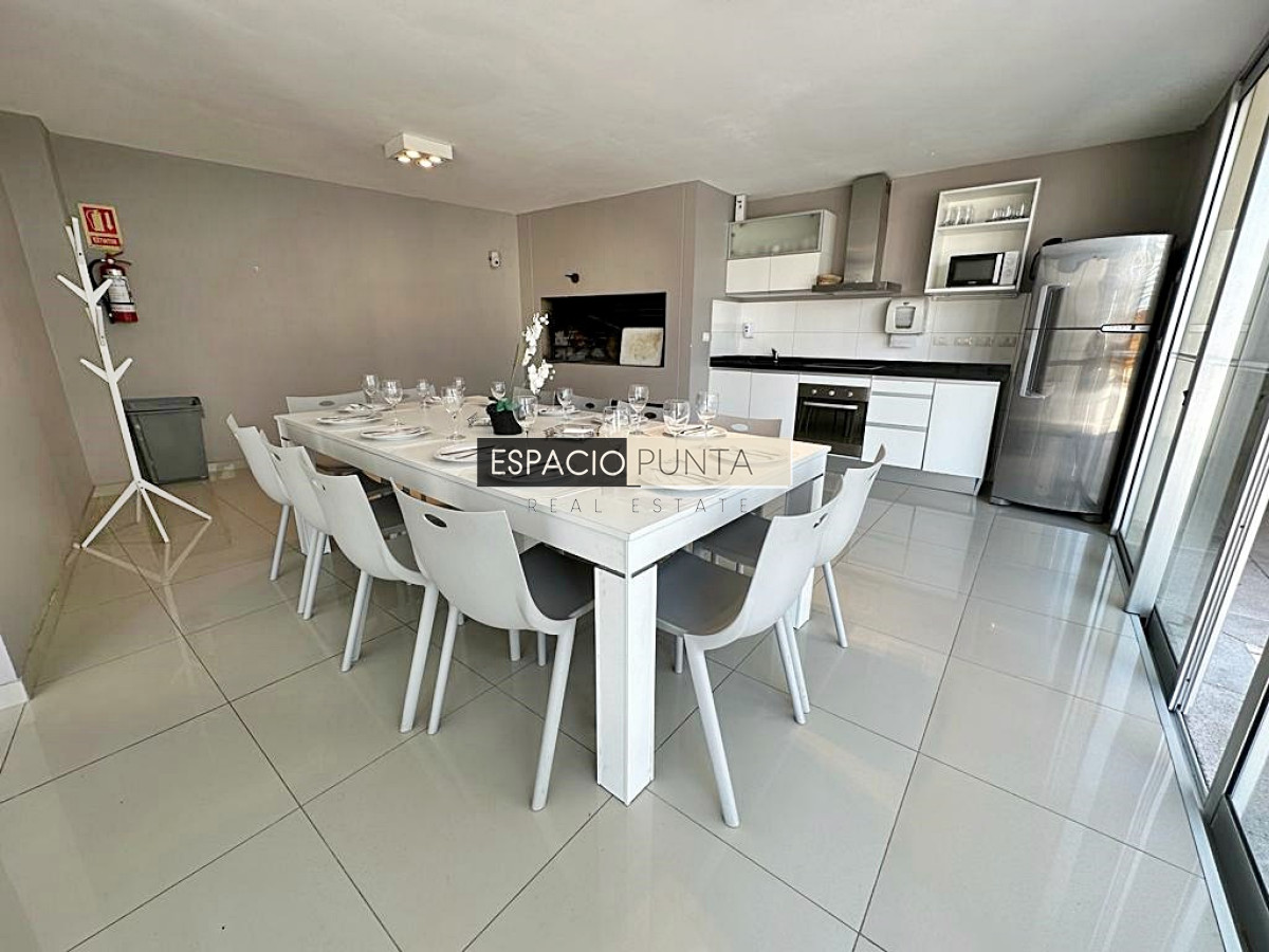 Apartamento ID.4670 - 2 dormitorios en venta Wind Tower