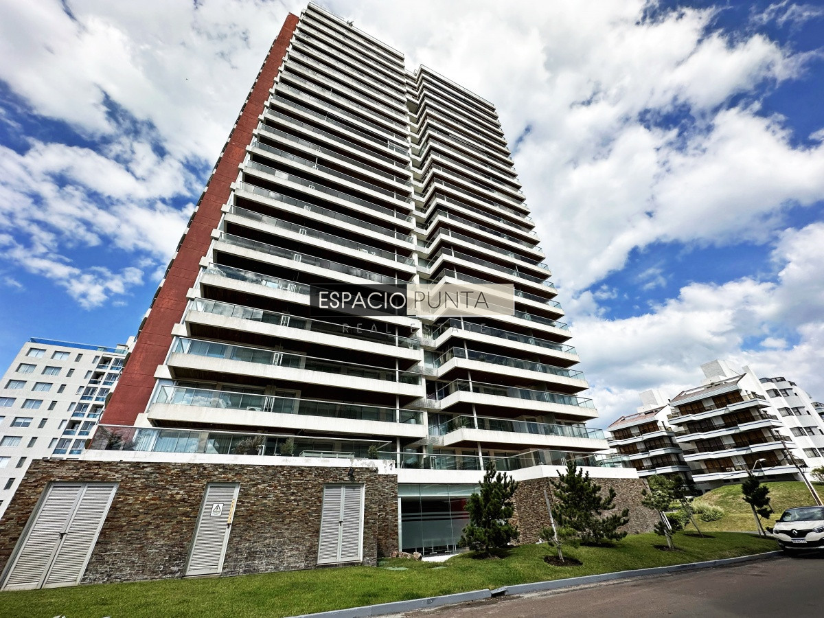 Apartamento ID.4671 - Hermoso Apartamento en venta a pasos del mar.