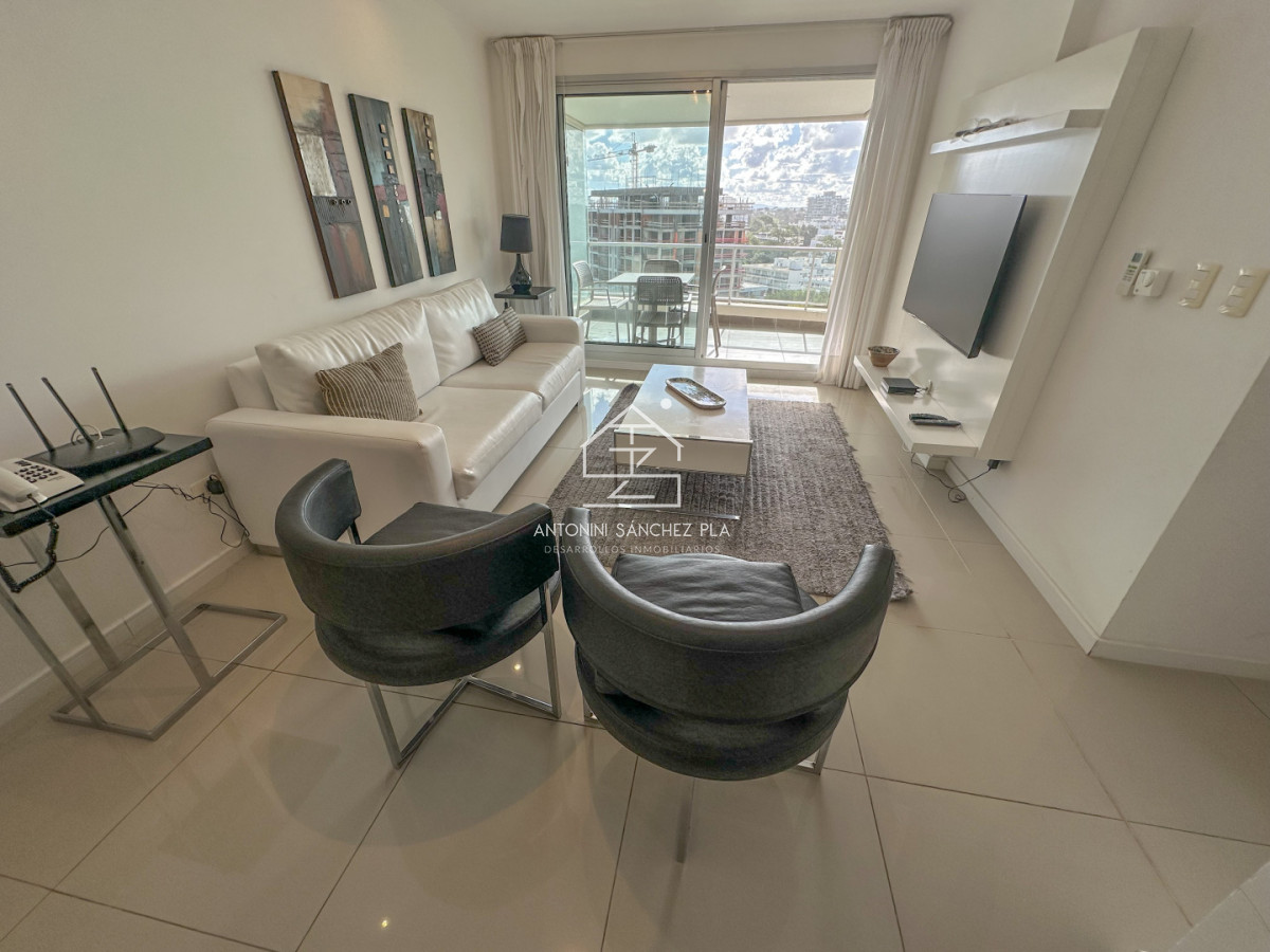 Apartamento ID.4293 - Venta Apartamento 2 dormitorios en Wind Tower Punta del este