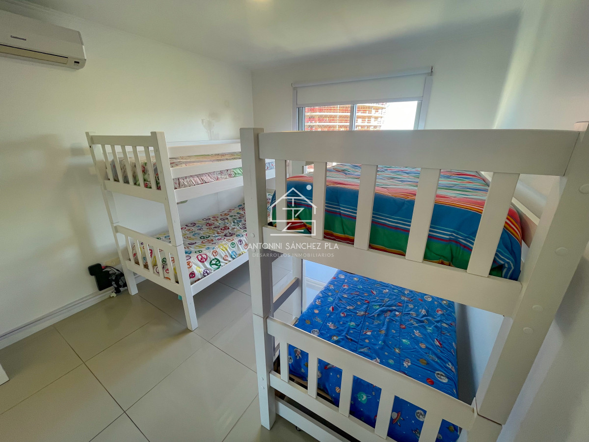 Apartamento ID.4219 - Piso alto en torre premium en Playa Brava