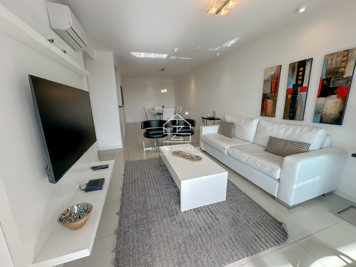 Apartamento ID.4293 - Venta Apartamento 2 dormitorios en Wind Tower Punta del este