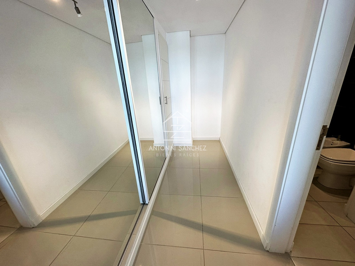 Apartamento ID.804 - Punta del Este. Wind Tower!