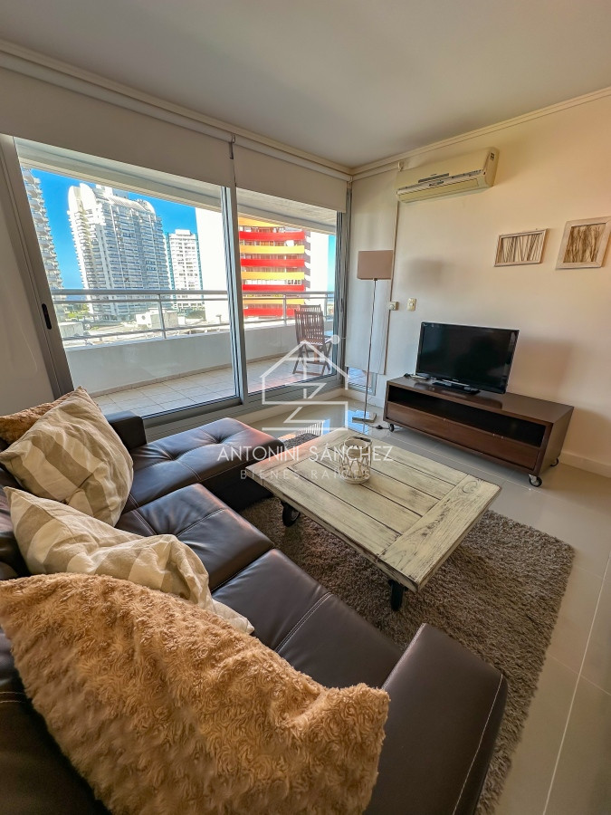 Apartamento ID.805 - Departamento en venta en exclusiva torre en Punta del Este