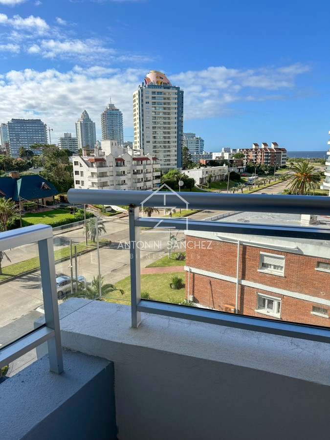 Apartamento ID.805 - Departamento en venta en exclusiva torre en Punta del Este