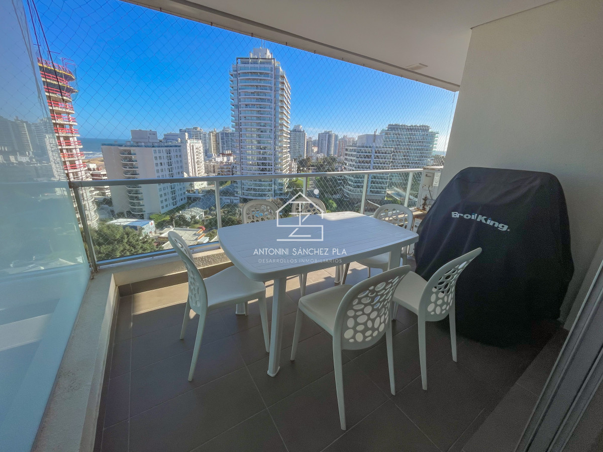 Apartamento ID.4219 - Piso alto en torre premium en Playa Brava