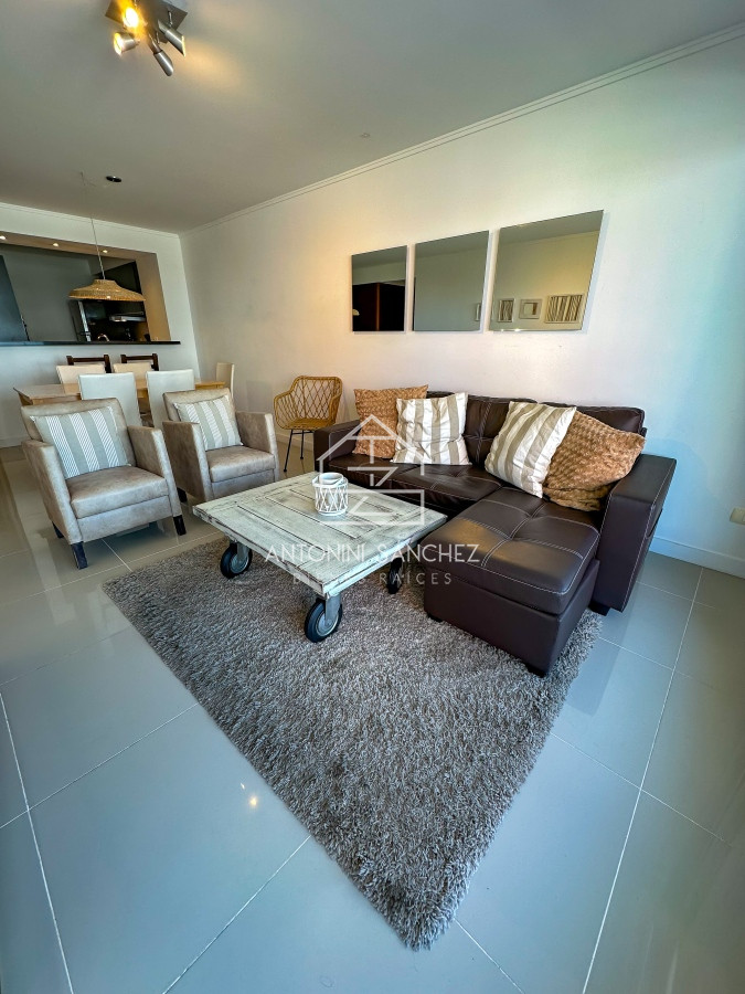 Apartamento ID.805 - Departamento en venta en exclusiva torre en Punta del Este