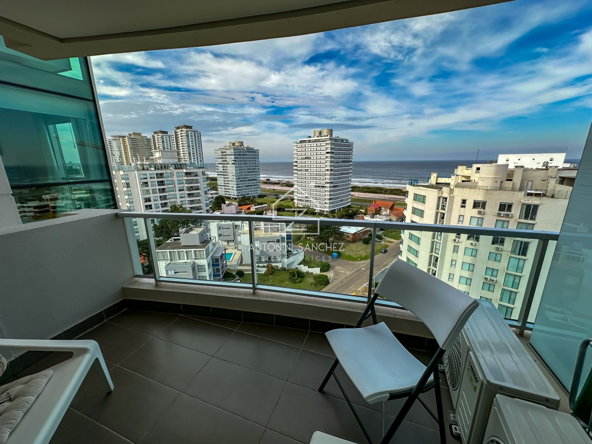Apartamento ID.796 - Hermoso apartamento en Torre Premium con vista a Playa Brava!