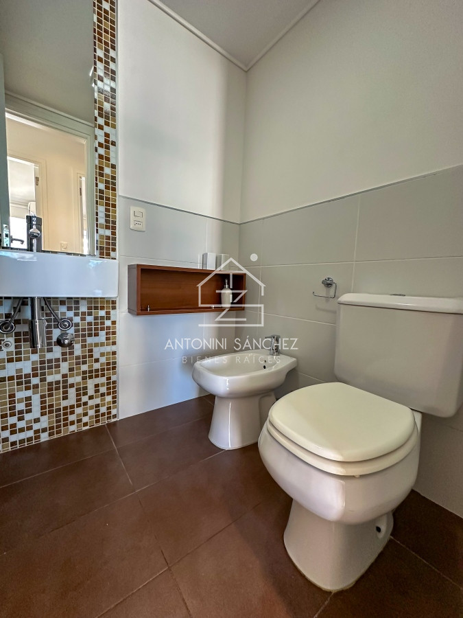 Apartamento ID.805 - Departamento en venta en exclusiva torre en Punta del Este