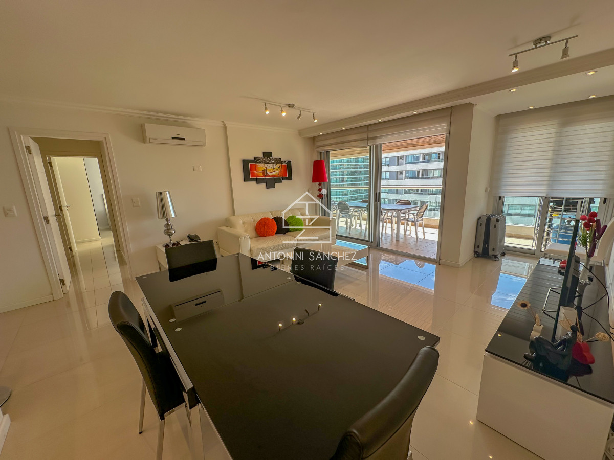 Apartamento ID.839 - Icon Brava en venta de 2 dormitorios y medio 