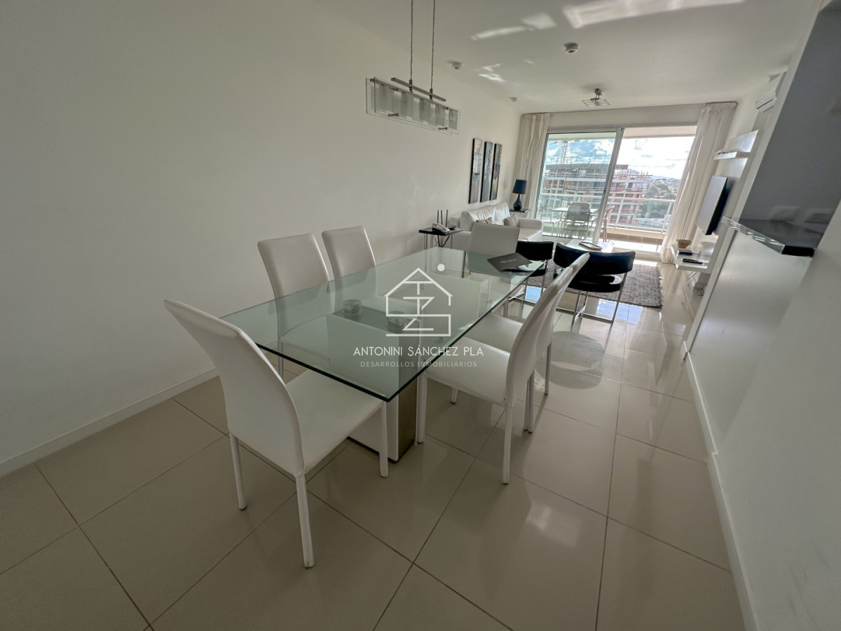 Apartamento ID.4293 - Venta Apartamento 2 dormitorios en Wind Tower Punta del este