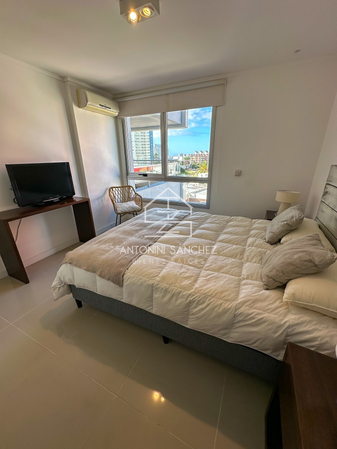 Apartamento ID.805 - Departamento en venta en exclusiva torre en Punta del Este