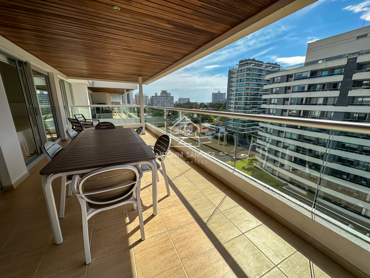 Apartamento ID.839 - Icon Brava en venta de 2 dormitorios y medio 