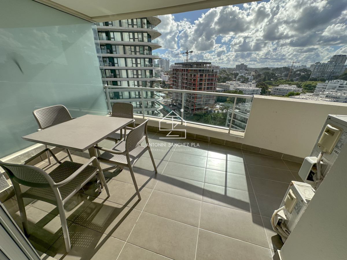 Apartamento ID.4293 - Venta Apartamento 2 dormitorios en Wind Tower Punta del este