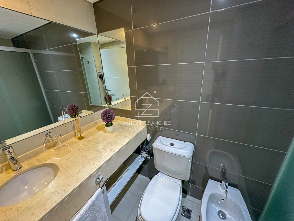 Apartamento ID.796 - Hermoso apartamento en Torre Premium con vista a Playa Brava!