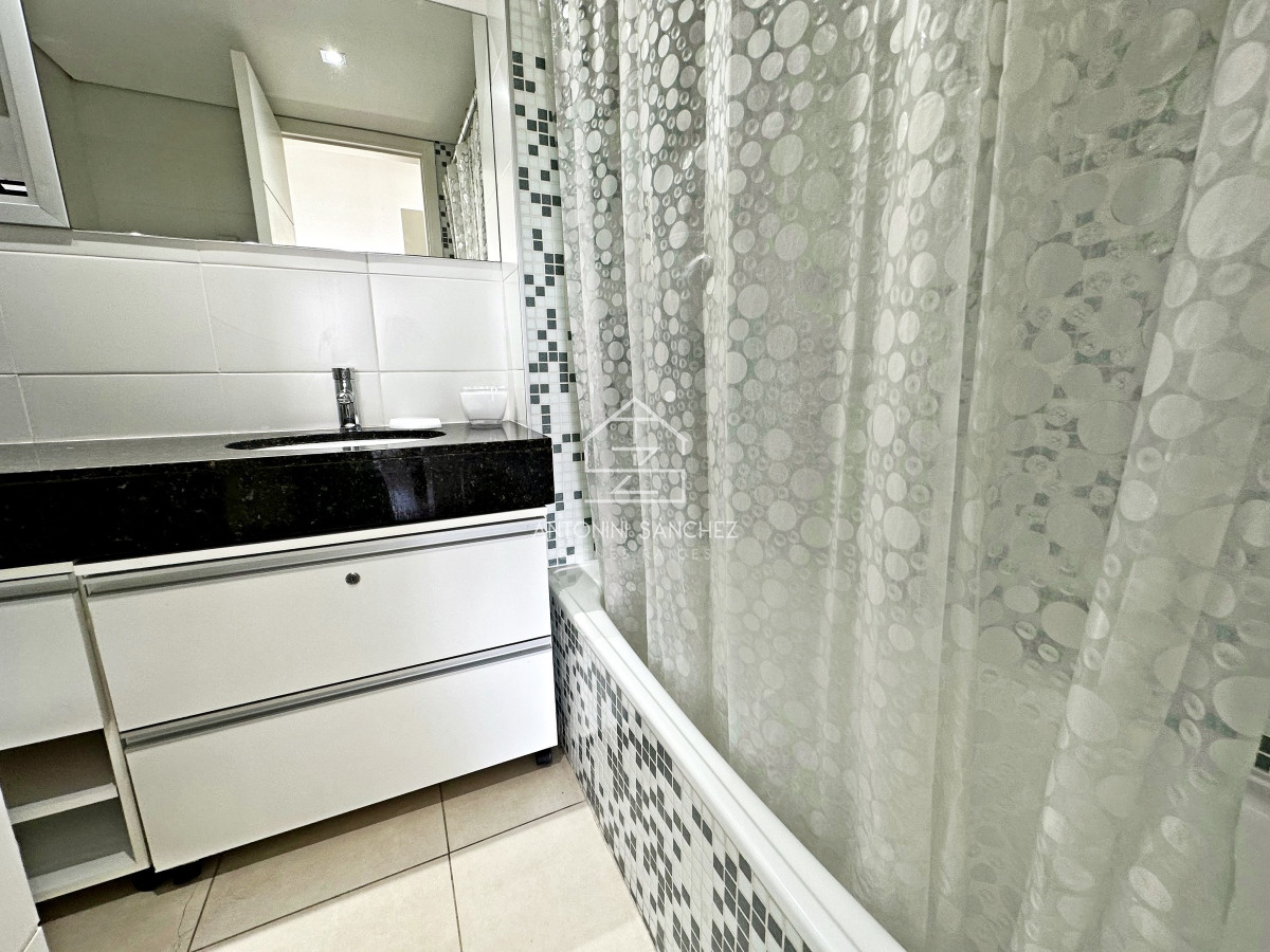 Apartamento ID.808 - Exclusivo apartamento en edificio con servicios, a pasos del mar y del Hotel Enjoy Conrad