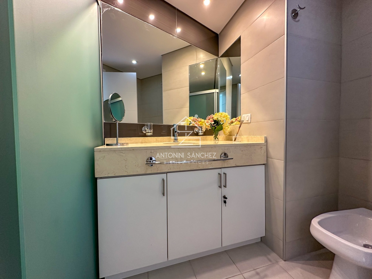 Apartamento ID.796 - Hermoso apartamento en Torre Premium con vista a Playa Brava!