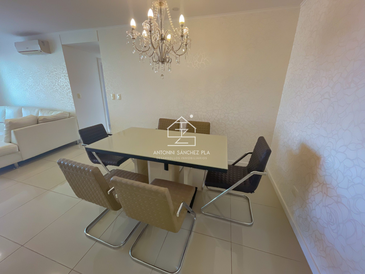 Apartamento ID.4219 - Piso alto en torre premium en Playa Brava