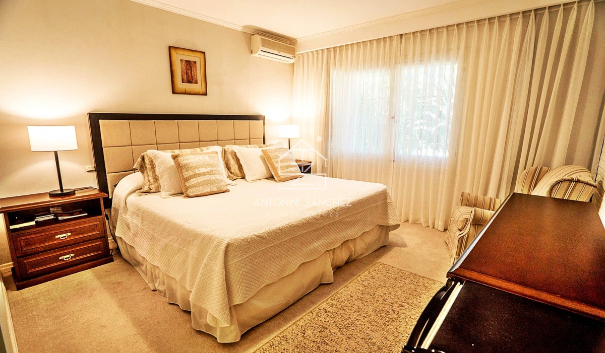 Casa ID.801 - Venta Casa 6 Dormitorios Punta del Este, Mansa