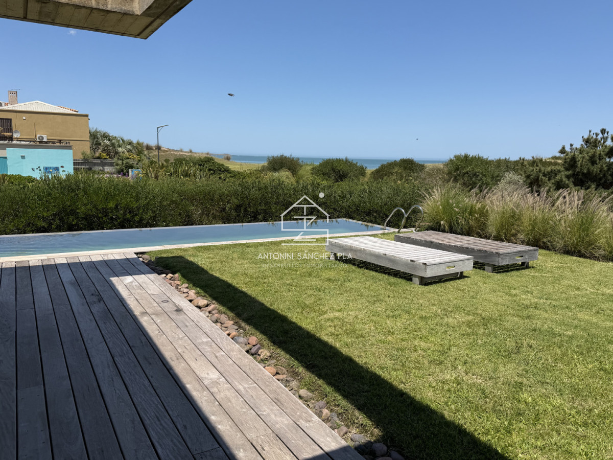 Casa ID.3916 - Punta del Este, casa frente al mar - Tio Tom