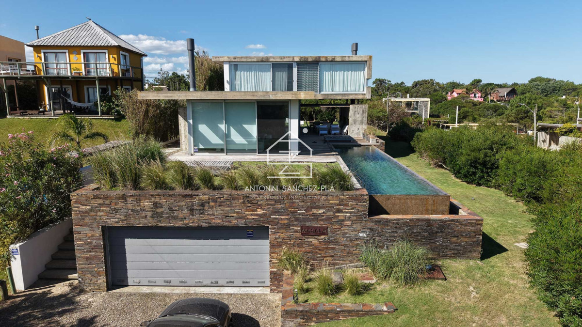 Casa ID.3916 - Punta del Este, casa frente al mar - Tio Tom